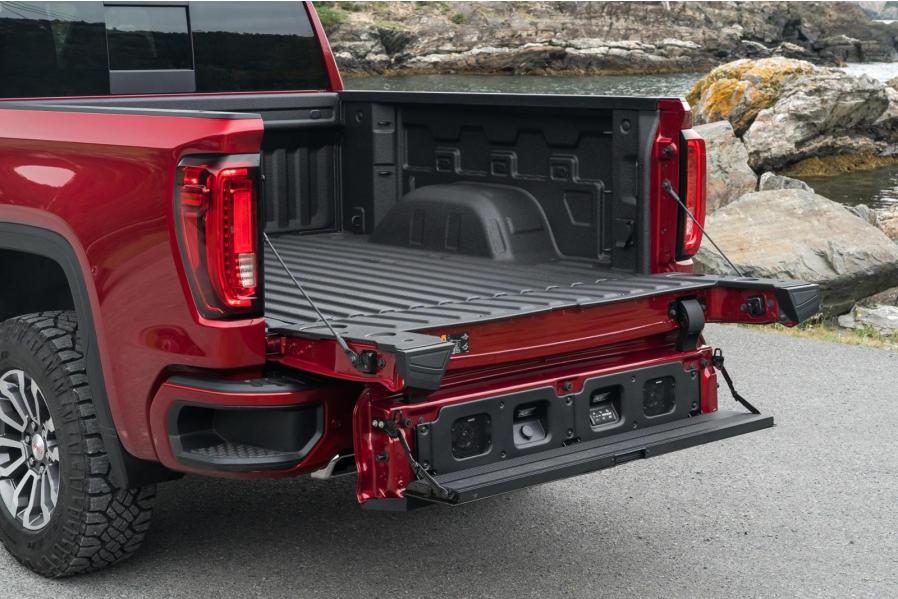 GMC Sierra AT4's New Feature-Rich Package Is A Bargain