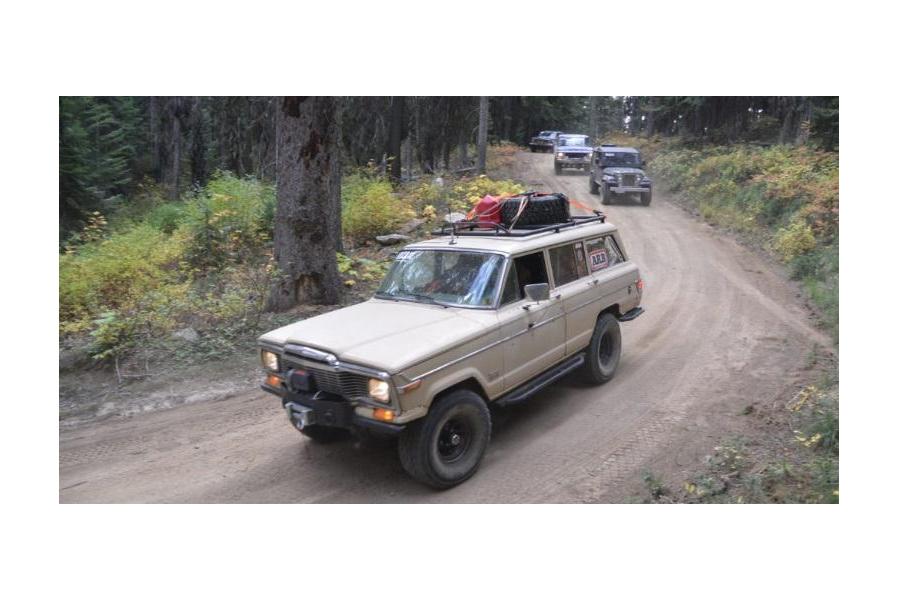 Off Road Trail Etiquette Staging and Passing Vehicles