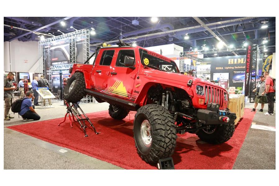 Mega Gallery: The Wildest Custom Jeep Gladiator JT Builds of SEMA 2019
