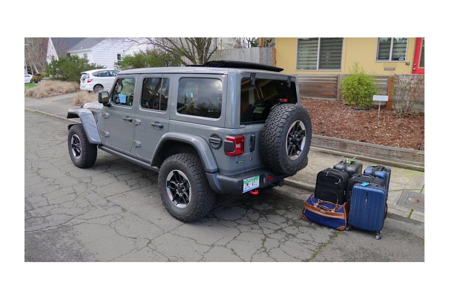 2020 Jeep Wrangler Luggage Test | How much can you bring to the Rubicon?