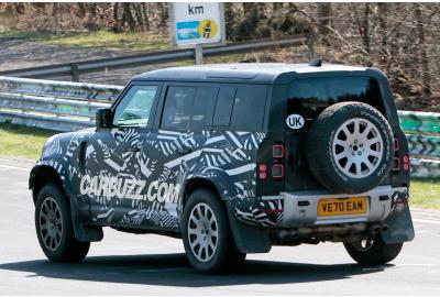 Land Rover Defender SVR Looks Like A Beast On The Nurburgring
