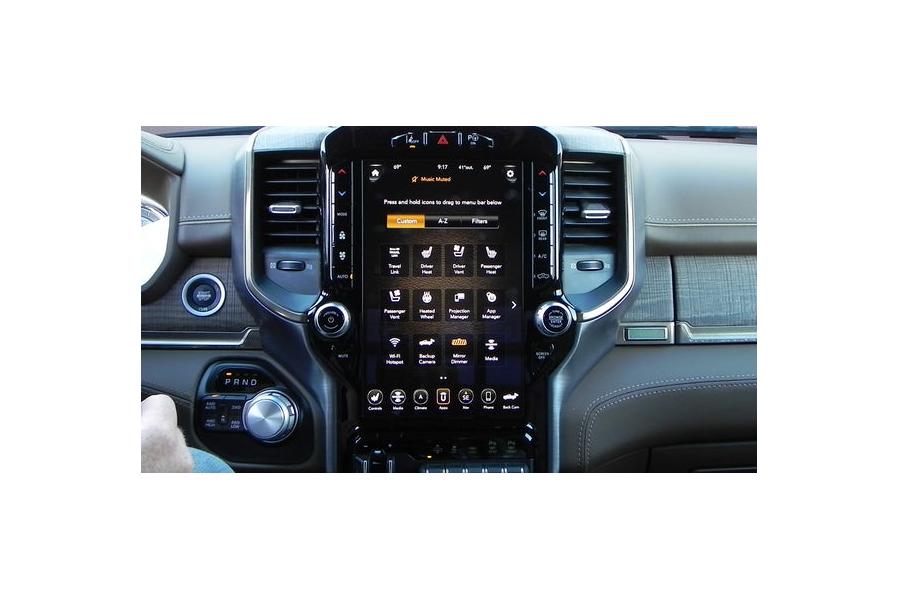 2019 Ram 1500 takes infotainment next level with 12-inch Uconnect 4C Nav system